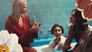 Adaptação de As meninas de Lygia Fagundes Telles, romance que retrata o o período de ditadura no Brasil.